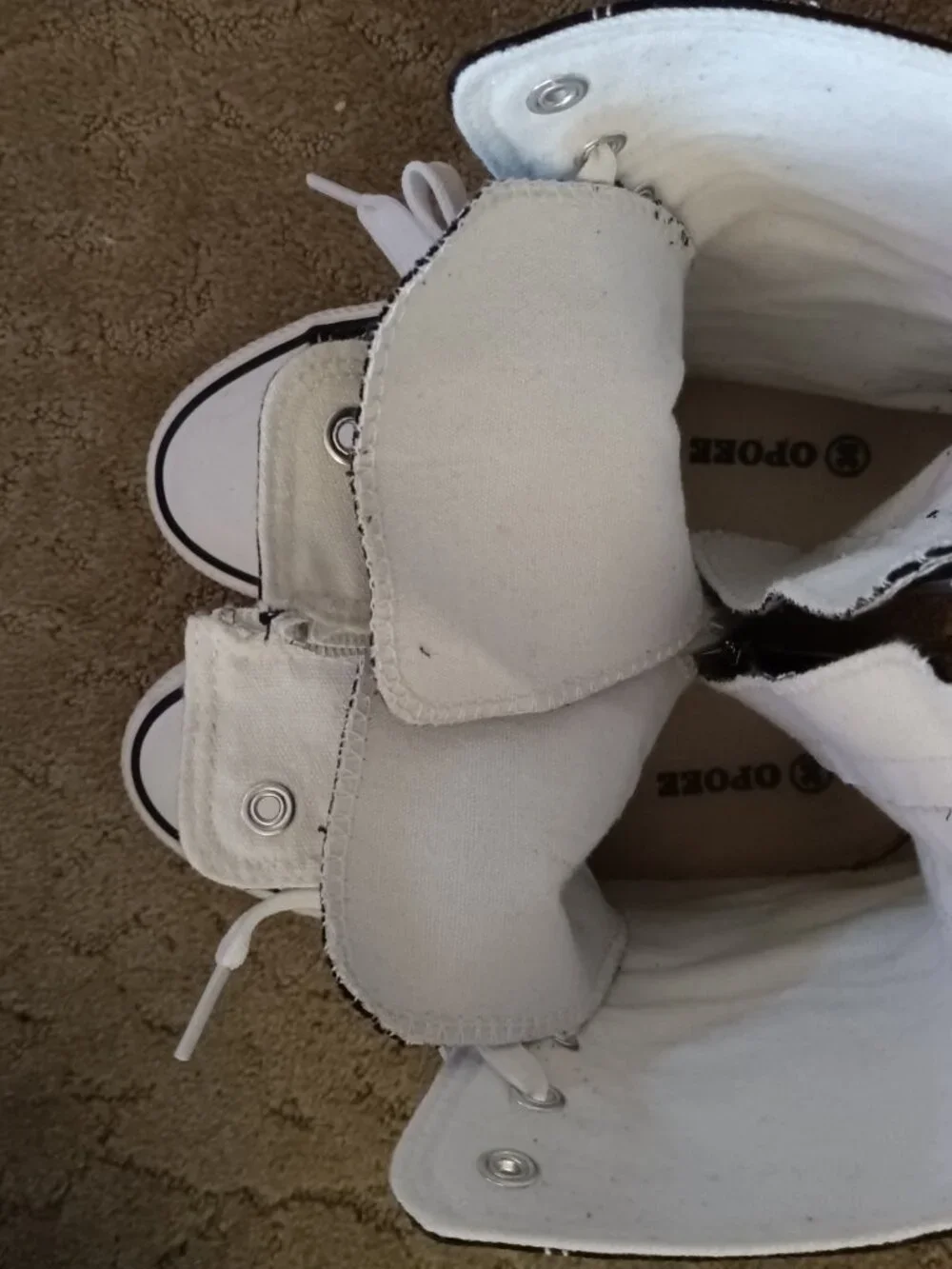 Opoee Girls embellished high tops size 3
